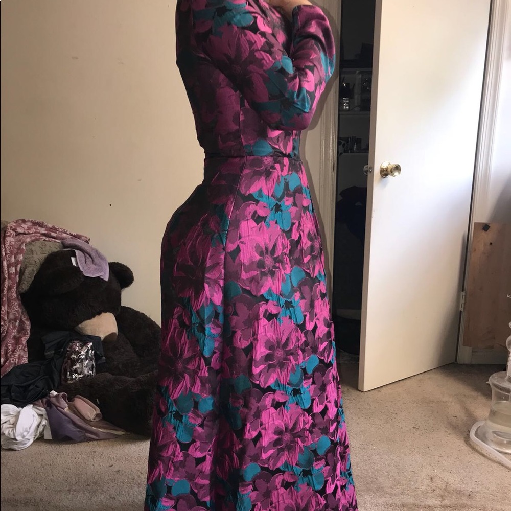 Long sleeve floral maxi dress